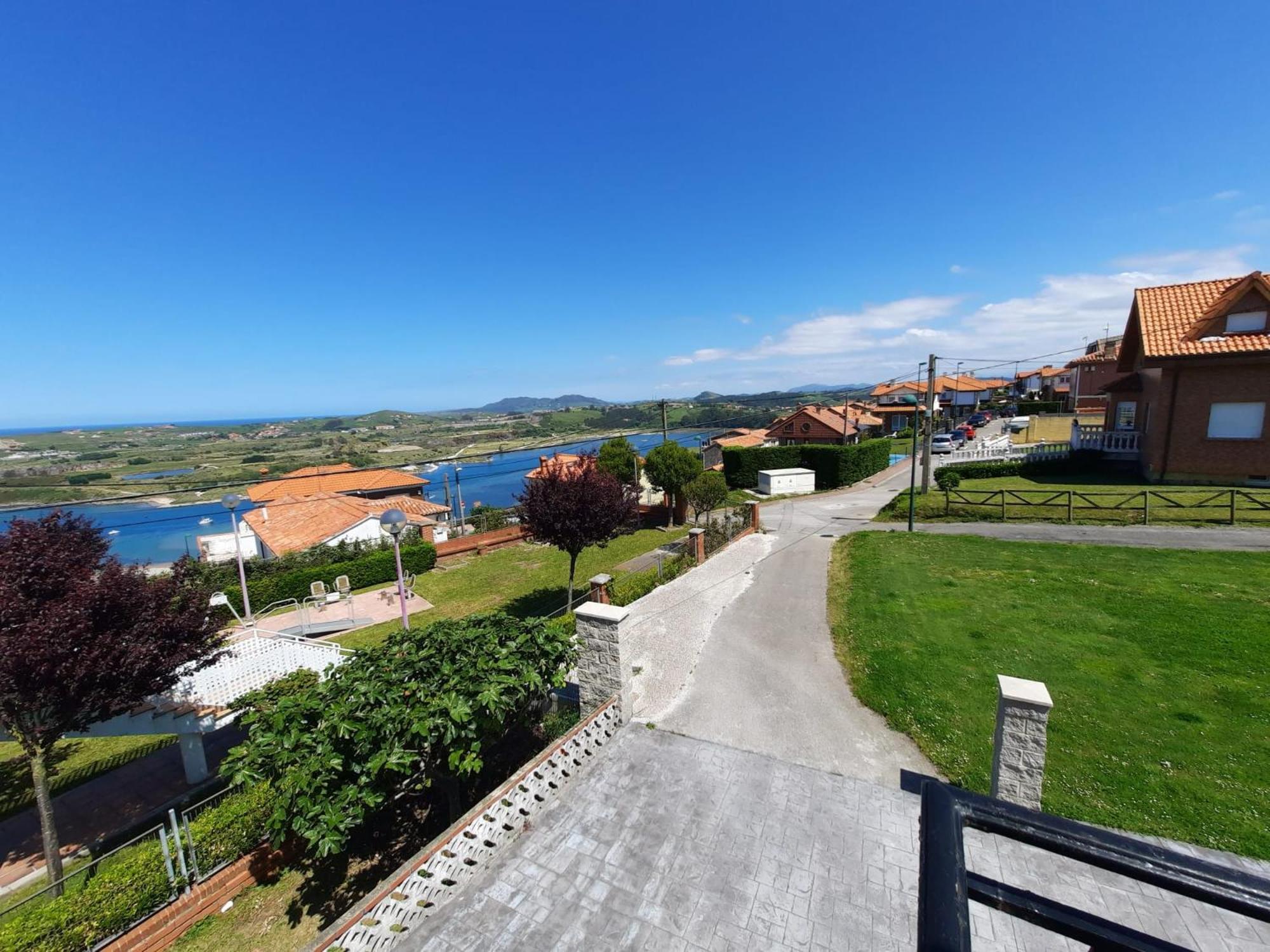 Apartamentos El Valle Suances Pokoj fotografie